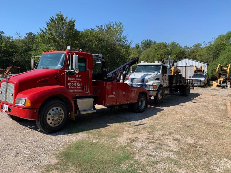 boom truck towing services in Grand Prairie, Texas 