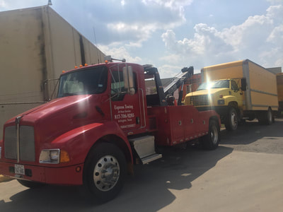 Box truck towing services in Grand Prairie, Texas 