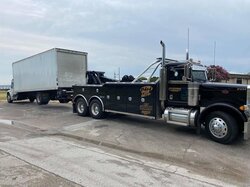 Truck towing in Arlington TX