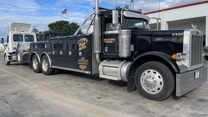 Truck towing Arlington Texas